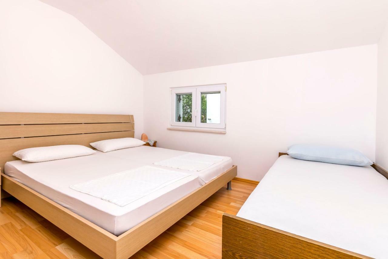 Apartment Pava Рогозниця Екстер'єр фото